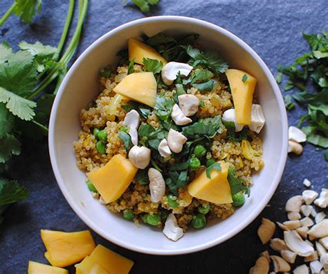 Curried Quinoa Recipe With Cashews And Mango The Beachbody Blog