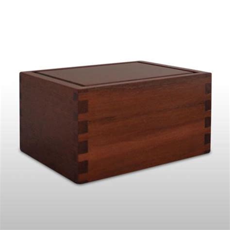 Small cremation box suitable for child or beloved pet. | OzWood