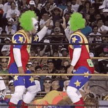 Wwe Doink The Clown GIF - Wwe Doink The Clown Mirror - Discover & Share GIFs