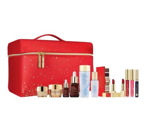 Estee lauder gift set, Beauty & Personal Care, Face, Makeup on Carousell