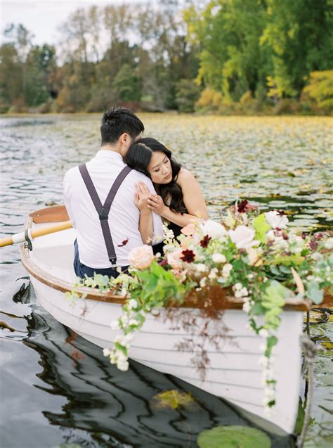 A Romantic Rowboat Engagement Session