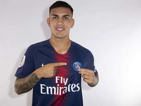 Psg Football Leandro Paredes Le Nouveau Milieu De Terrain Tant