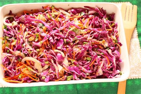 Salada Americana De Repolho Coleslaw Domingos