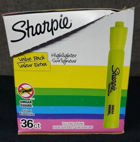 New Sharpie Tank Style Highlighters Chisel Tip Fluorescent Yellow