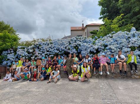 Abierto Por Vacaciones Arte Por Todas Partes Campamento De Verano