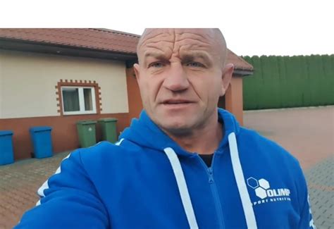 Tak mieszka Mariusz Pudzianowski Posiadłość robi wrażenie ZDJĘCIA