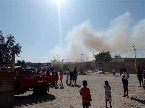 Piura Incendio Consume M S De Viviendas De Material R Stico