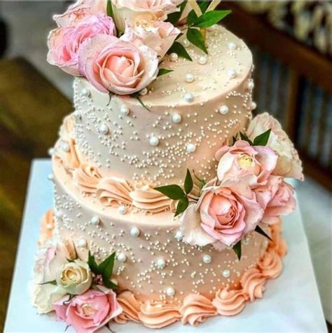 Pin By Emma Ushija On Cakes Womens Elegant Birthday Cakes Classic