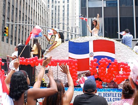 NYC ♥ NYC: Dominican Day Parade 2010