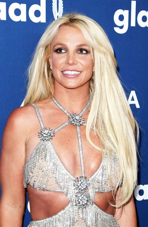 Britney Spears Best Looks Ever See Pics Hollywood Life