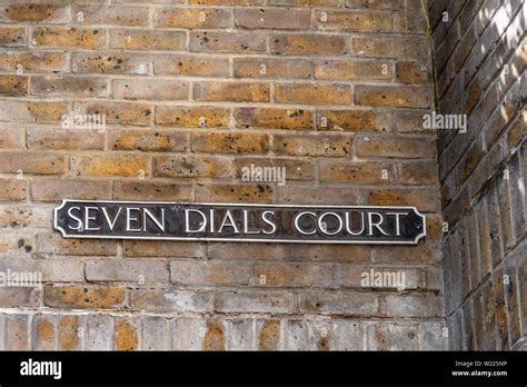 Seven Dials London Sign Hi Res Stock Photography And Images Alamy