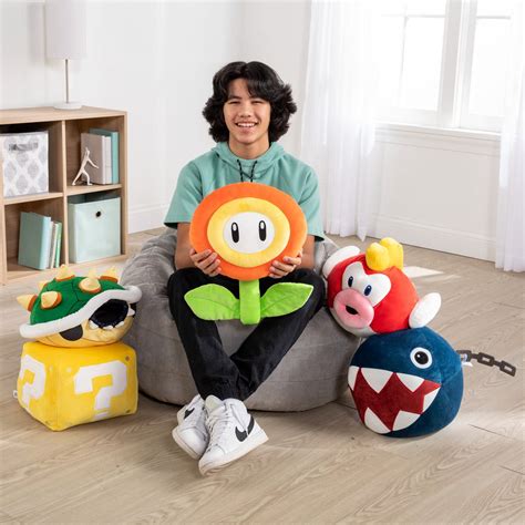 Club Mocchi Mocchi Super Mario Bros. Fire Flower Mega 15-Inch Plush