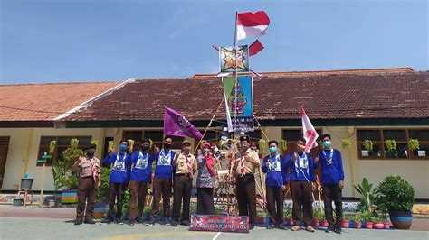 Juara 2 Lomba Pionering 100 Tongkat Smpn 8 Kota Mojokerto Youtube