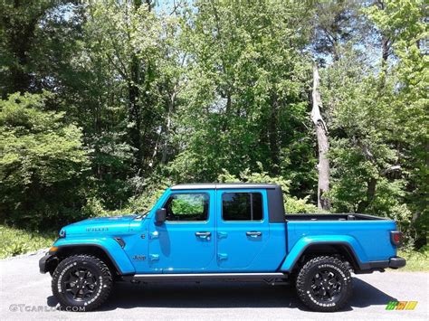 2021 Hydro Blue Pearl Jeep Gladiator Willys 4x4 141903287 Photo 18