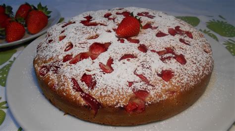 Torta Allo Yogurt E Fragole Ricetta Classica E Leggera Torta Di