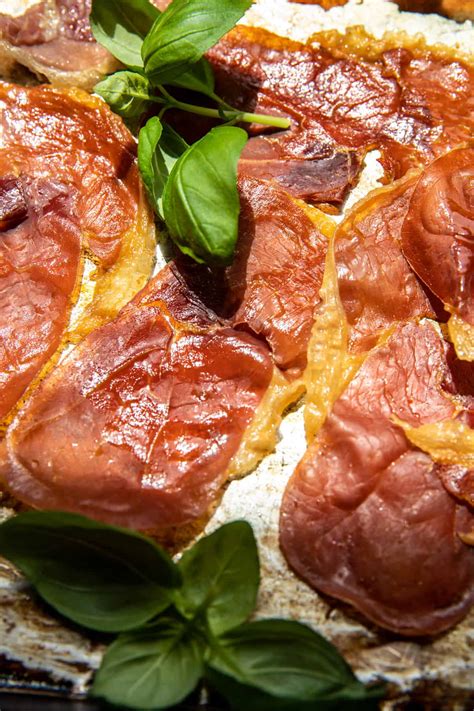 Baked Brie Crostini With Crispy Prosciutto Half Baked Harvest