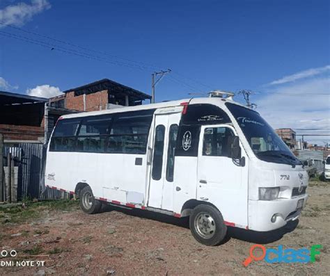 Se Vende Buseta Nissan Non Plus Ultra Posot Class