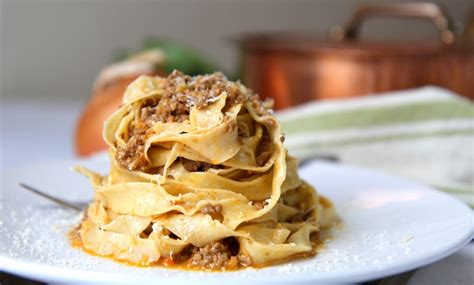 Homemade Tagliatelle Recipe - Great Italian Chefs