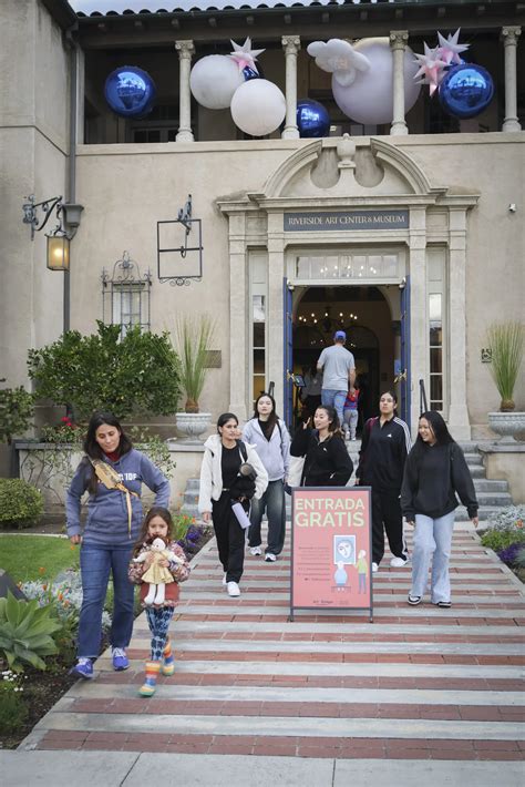 downtown riverside art walk 4