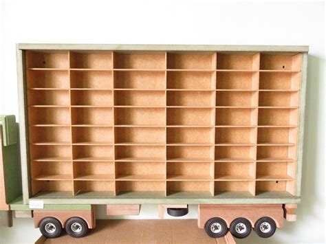 Estante Carreta Hot Wheels Em Mdf Cru Para 96 Carrinhos R 186 99 Em Mercado Livre