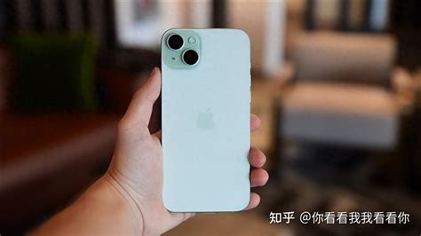 苹果卖不动了？iphone 15 Plus价格暴跌，新机品控翻车 知乎