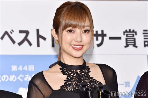 画像2269 菊地亜美、朝日奈央の結婚式参列 元アイドリングメンバー集結ショット公開に「胸熱」「素敵な関係性」の声 モデルプレス