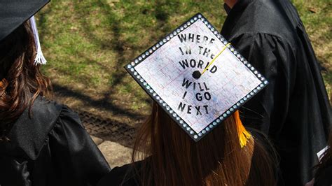 Honoring Graduates Virtually And In Person Friday Winona State News