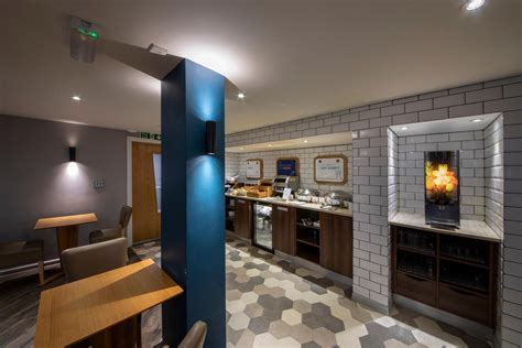 Holiday Inn Express London Victoria - Best stays in London, United