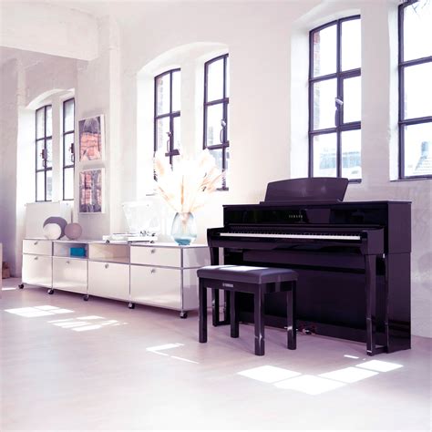 Yamaha Clp 775 Pe Polished Ebony Piano Meuble