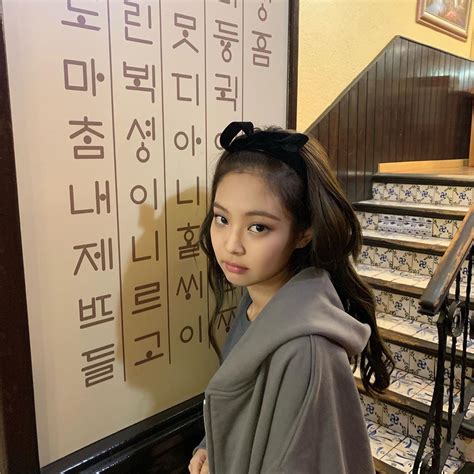 BLACKPINK Jennie Instagram And Insta Story Update June 5 2019