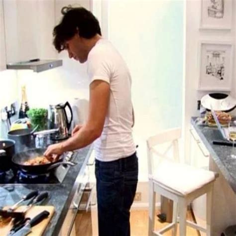 MIKA cooking breakfast | Mika, Songwriting