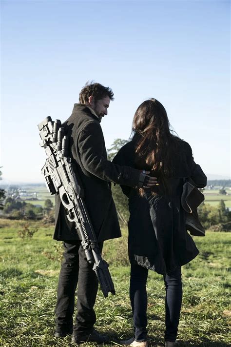 Falling Skies Season 4 Premiere Photos Fight With 2nd Mass