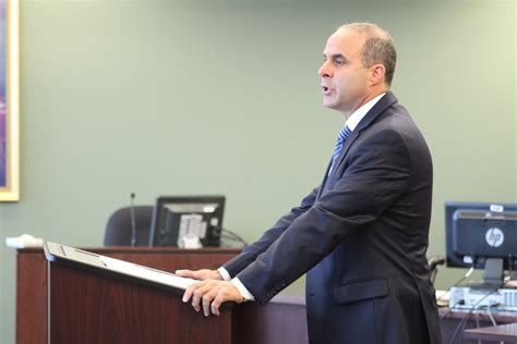 Opening statements heard on fatal Lowell shooting – Lowell Sun