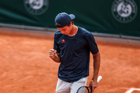 Roland Garros Joel Schw Rzler Steht Im Junioren Halbfinale Tennisnet