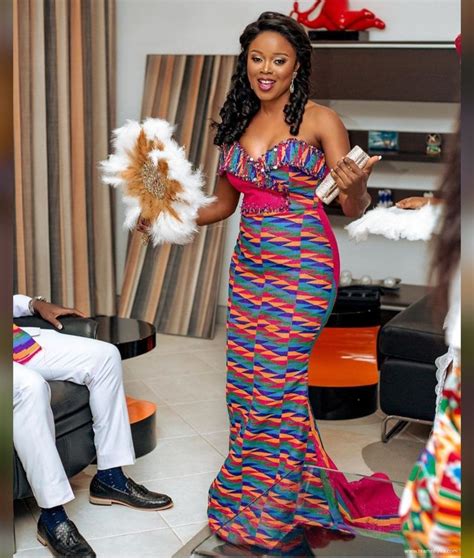 Pin By Maame Konadu On Kente African Wedding Attire Kente Styles