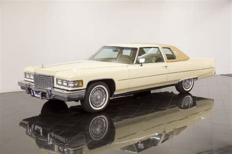 1976 Cadillac Coupe DeVille Classic Collector Cars