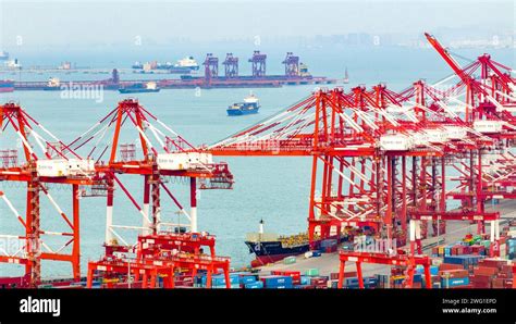 QINGDAO, CHINA - FEBRUARY 2, 2024 - The container loading and unloading ...