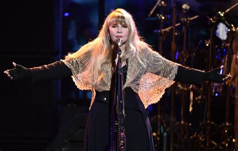 11 Fleetwood Mac Songs to Listen to If You Love "Dreams" | POPSUGAR ...