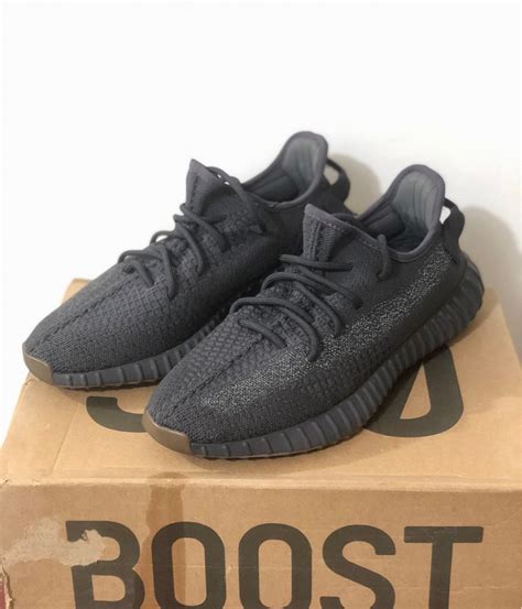 Cinder Reflective Yeezy Boost 350 V2 Men S Fashion Footwear Sneakers On Carousell