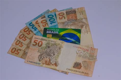 Indenização do ANTIGO Auxílio Brasil pode te ajudar R 15 mil