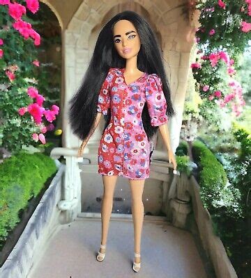 2021 Barbie Fashionistas Doll 177 Black Hair Floral Dress Strappy