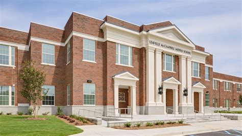 Leavelle McCampbell Middle School: Designed for growth