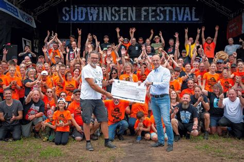 Sparkasse Celle Gifhorn Wolfsburg fördert das Südwinsen Festival 5 000