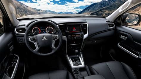 2023 Mitsubishi Triton Interior