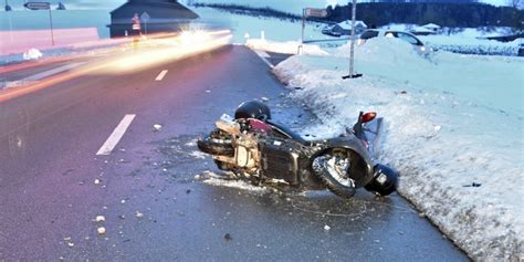 Jonschwil Vortritt Missachtet Polizeinews