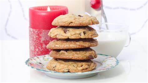 Chewy Chocolate Chip Pecan Cookies Chef Julie Yoon