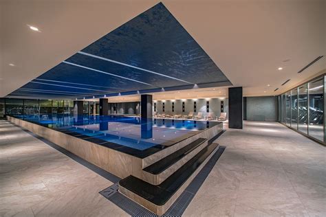 Hilton Istanbul Bakirkoy Pool: Pictures & Reviews - Tripadvisor