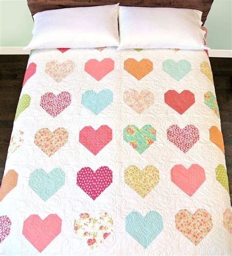 Heart Quilt Tutorial Suzy Quilts Quilts Heart Quilt Pattern Quilt Tutorials