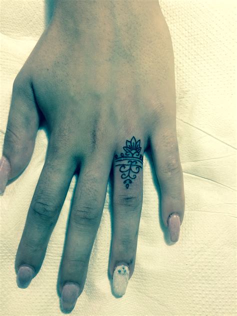 Mandala Finger Tattoo Finger Tattoos I Tattoo Triangle Tattoo Tattoo