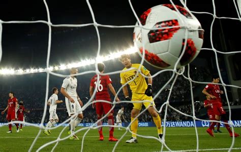 サッカー：クラブw杯・準決勝 鹿島 Vs レアル・マドリード [写真特集15 30] 毎日新聞